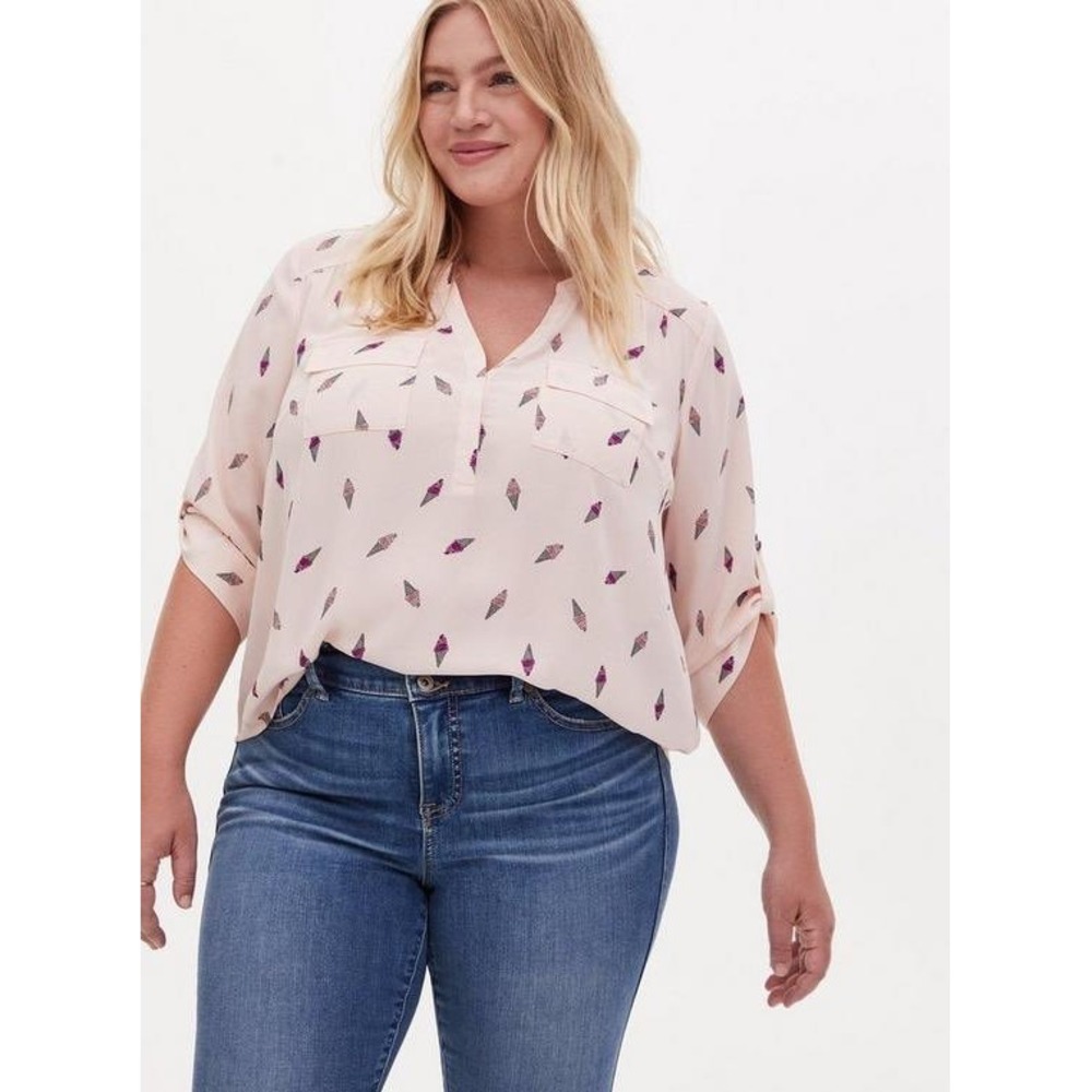 Torrid Pink Ice Cream Cone Print Button Up Blouse Womens Harper 00 10 Chillin